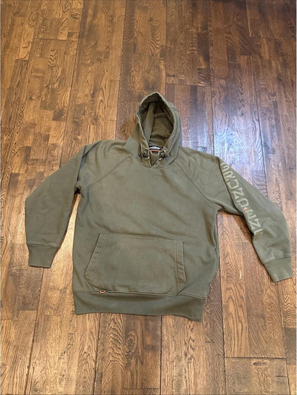 Grundéns Dillingham Tech Hoodie – Men’s Medium – Green Fleece – Spellout Logo –